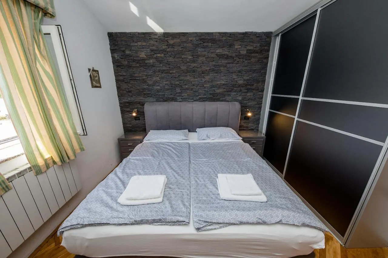 Double Room Supetarska Draga - Gornja 11579A 라브